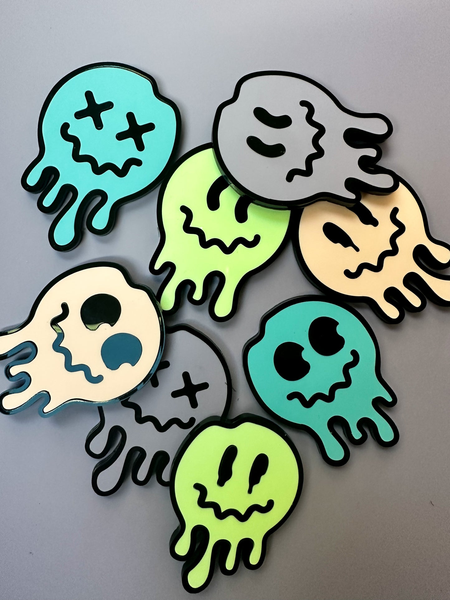 Drippy Smiley Face Magnet Set