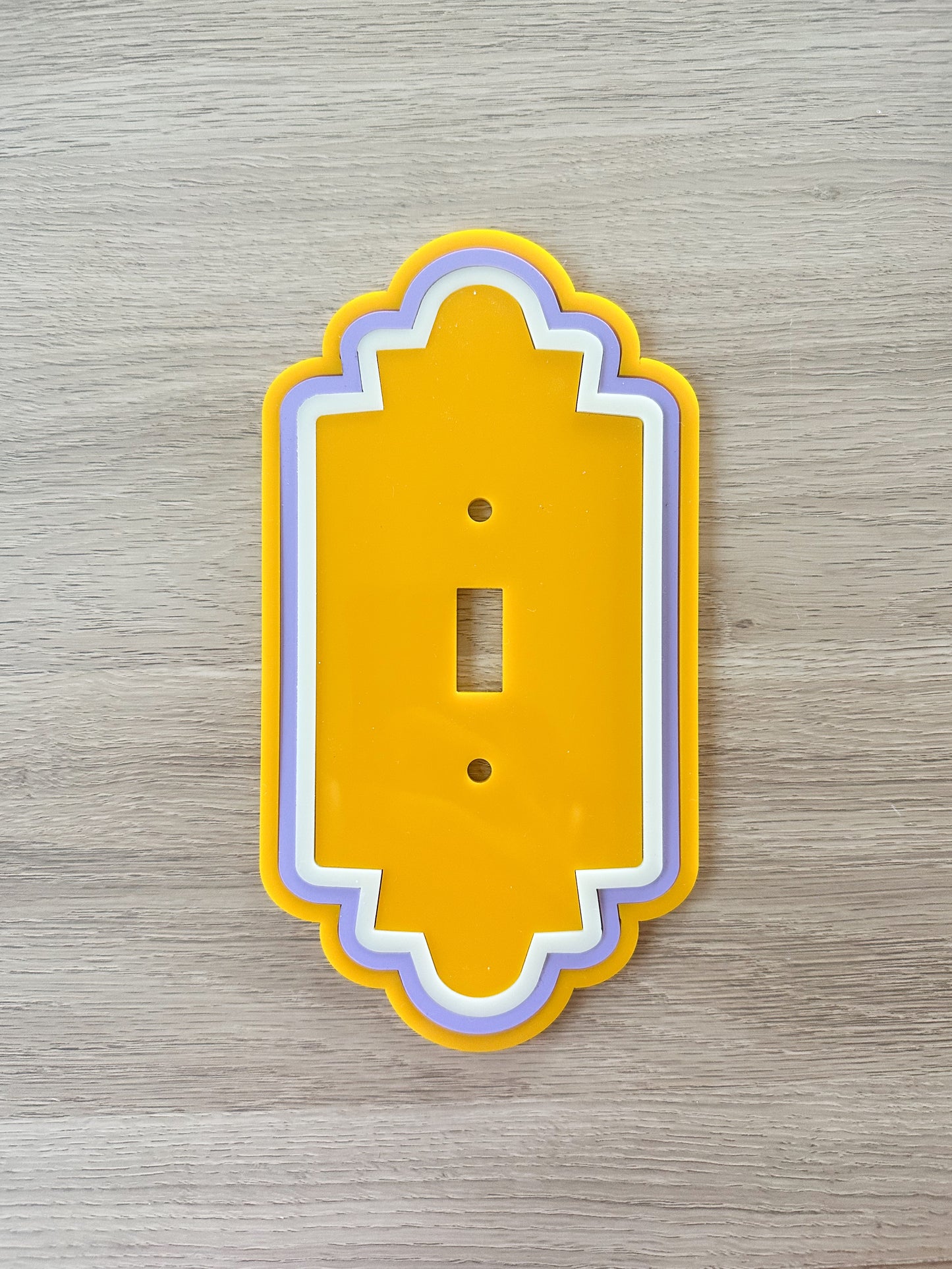 Scalloped Light Switch Plate Cover / Outlet Cover
